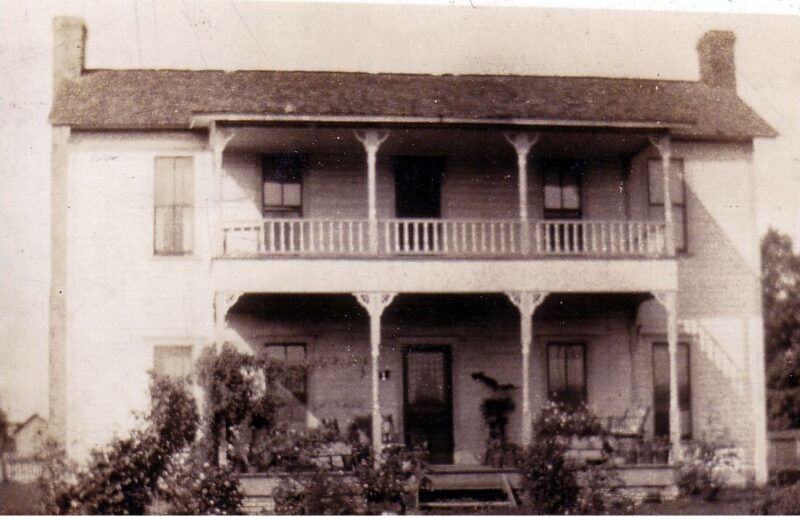 Gum Sulphur house; years after Jim & Cindy moved away